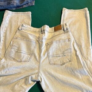 American Eagle Outfitters Women's Light Gray Straight Leg Jeans